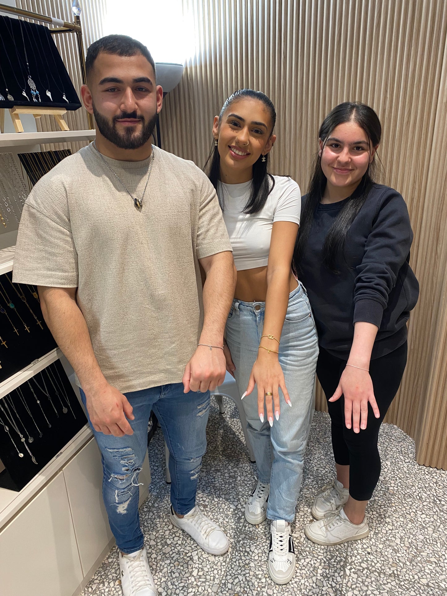 Permanent Jewellery Booking and Deposit