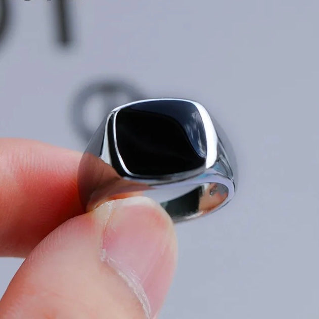 Signet Ring