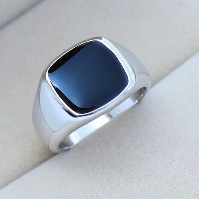 Signet Ring