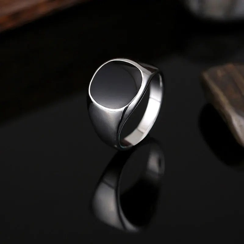 Signet Ring