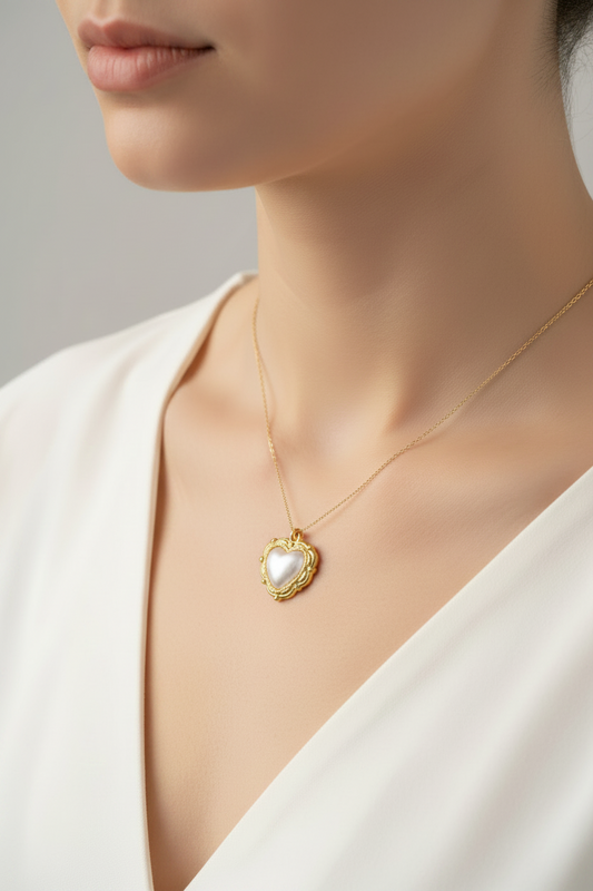 Vintage Mother of Pearl Small Heart Charm