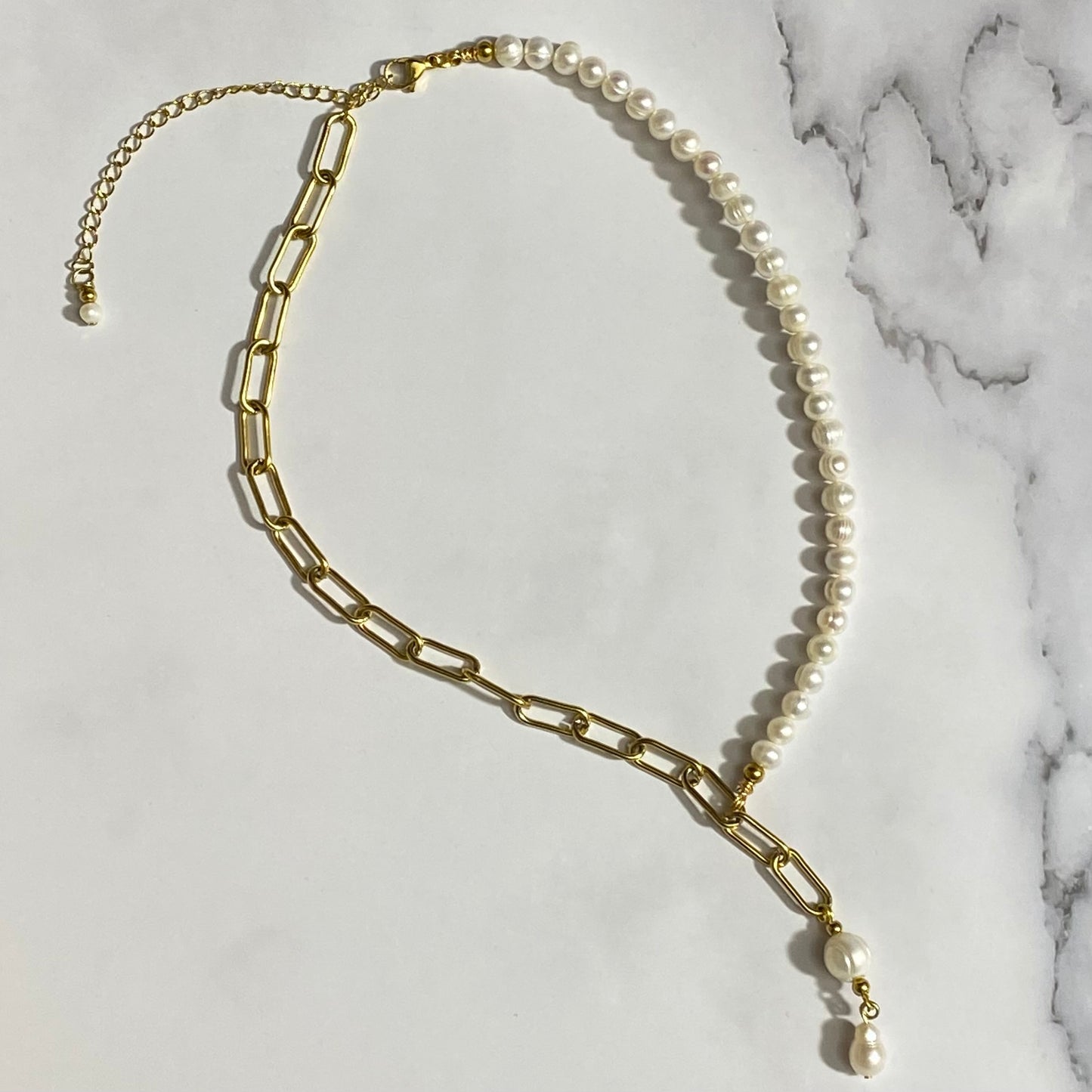 Kalli Pearl and Chain Necklace