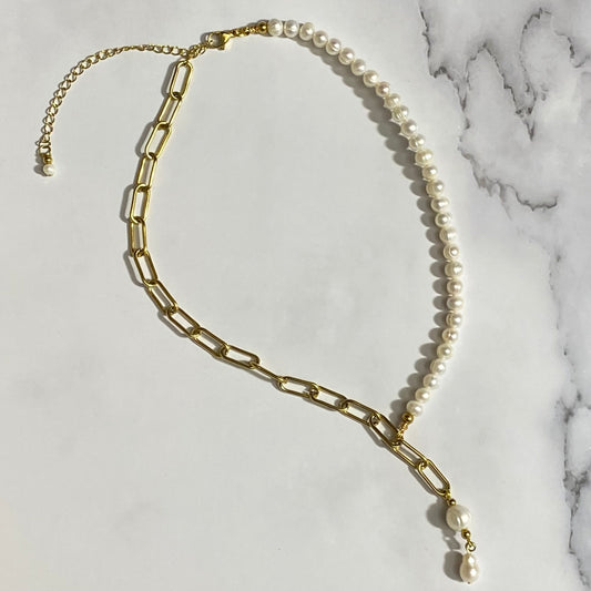 Kalli Pearl and Chain Necklace
