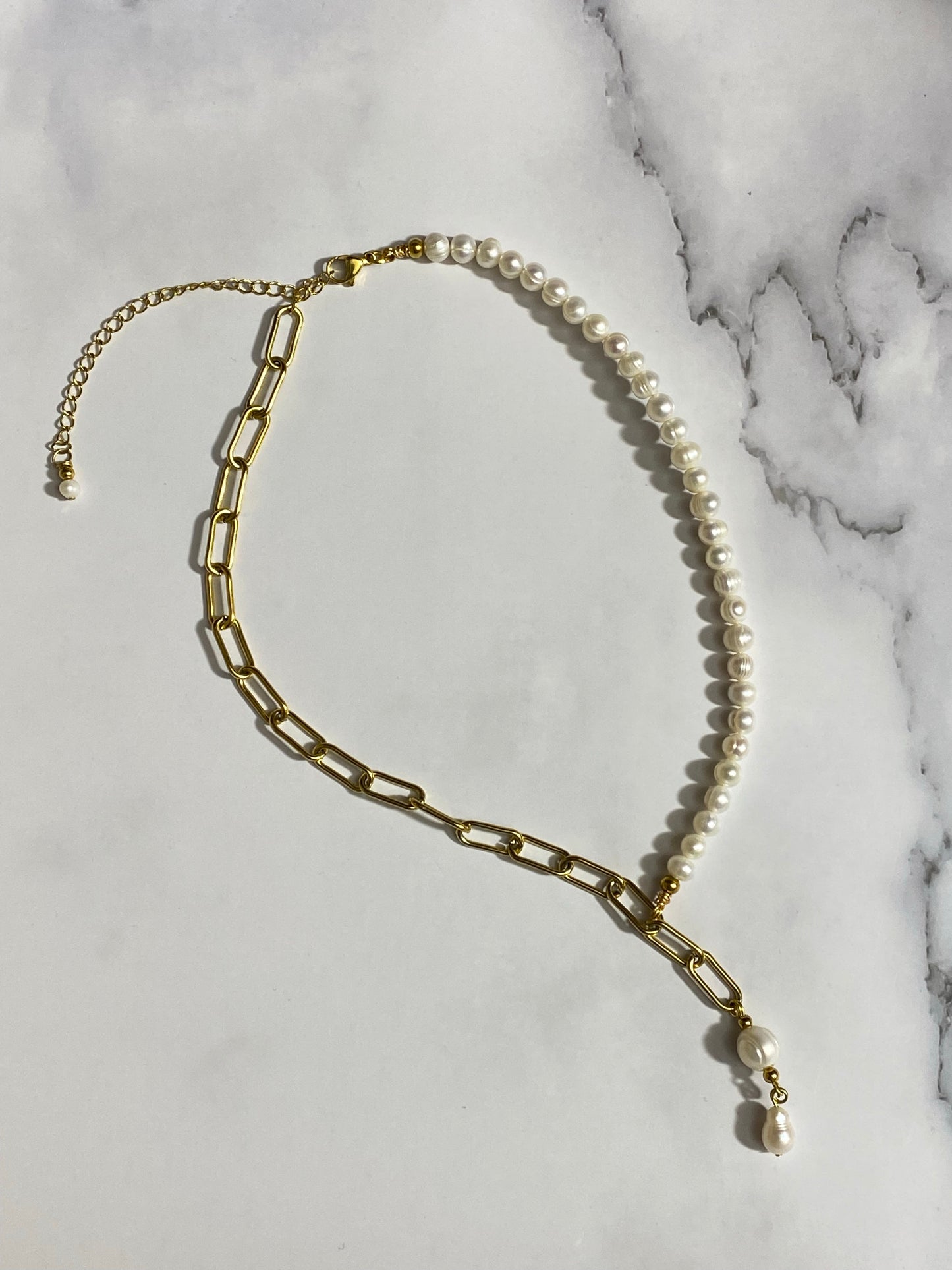 Kalli Pearl and Chain Necklace