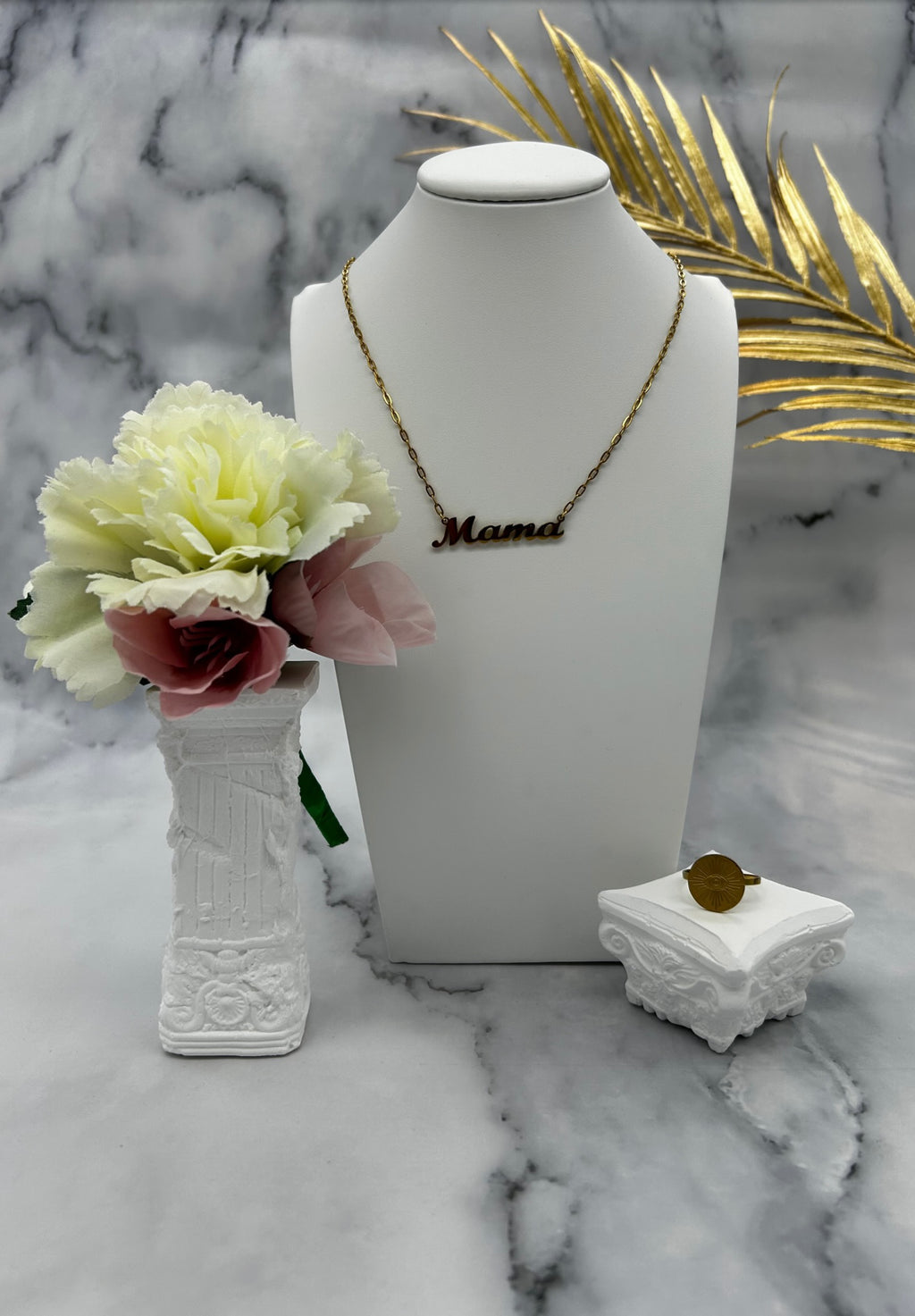 Mama Name Plate - Necklace