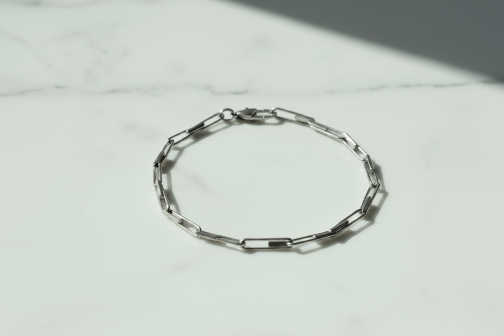 2.5 x 4.5mm Paperclip Chain Bracelet
