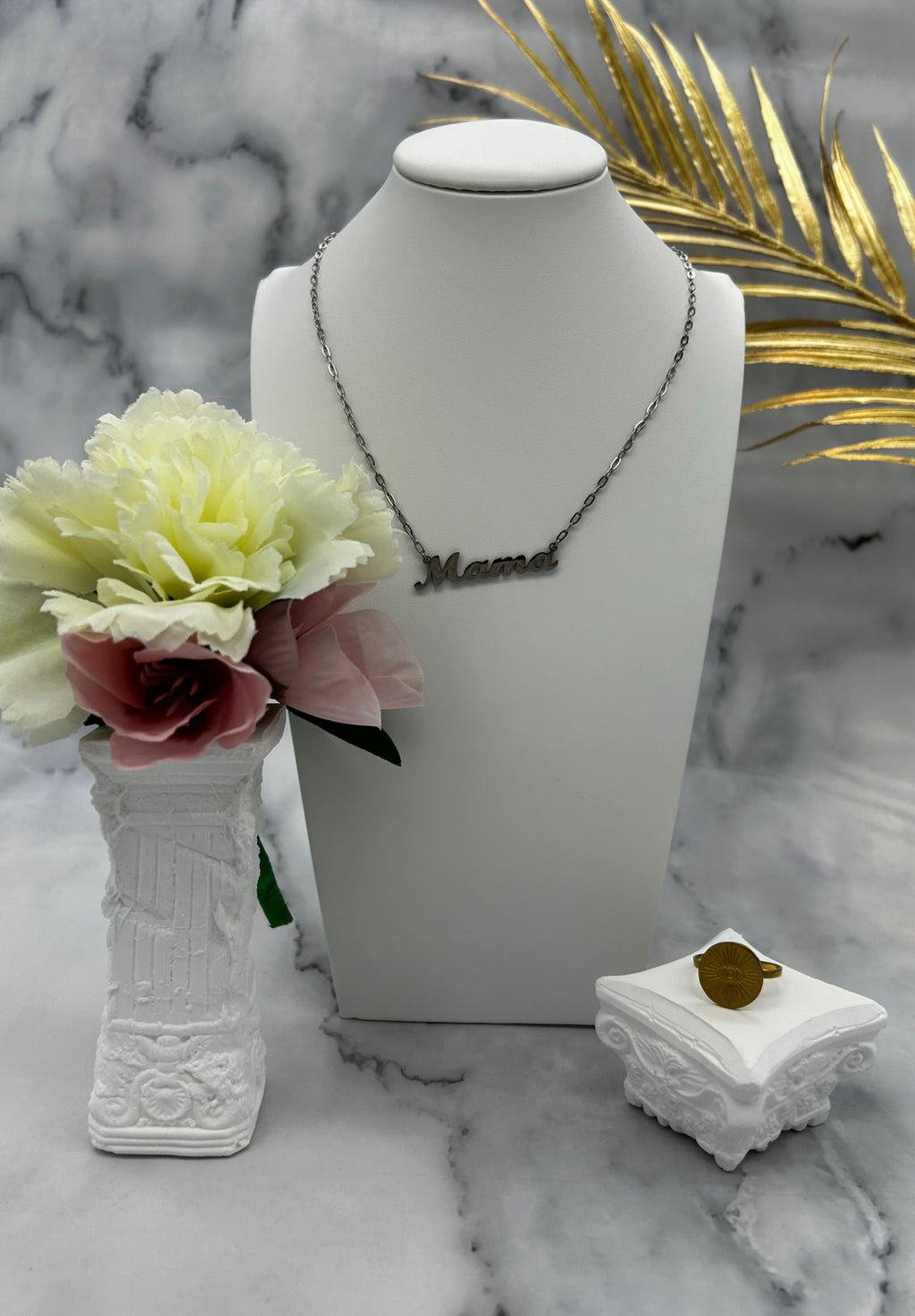 Mama Name Plate - Necklace