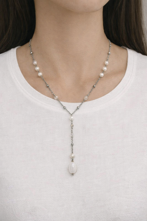 Aurora Lariat Quartz Necklace