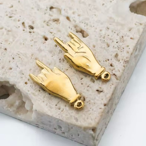 ‘Corna’ Protection Charm