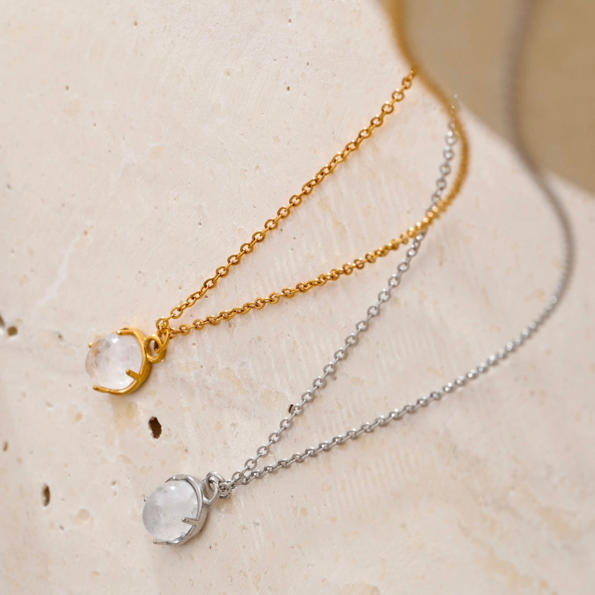 Quartz Oval Necklace