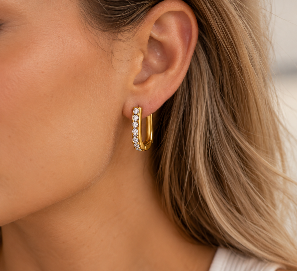 Lucille Hoops