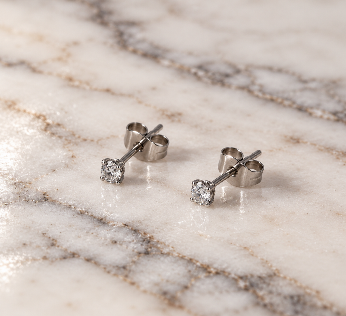 Mini 3 mm Theo CZ Studs