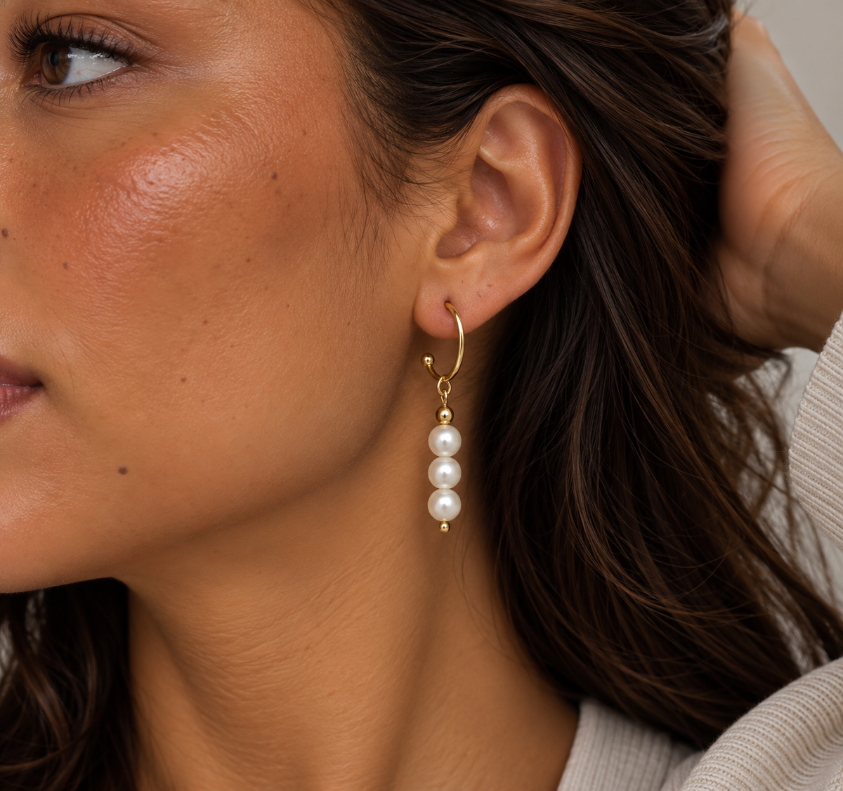 Constantina Pearl Earrings