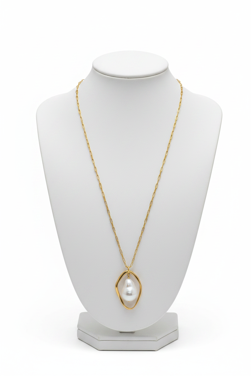 The Oyster Necklace