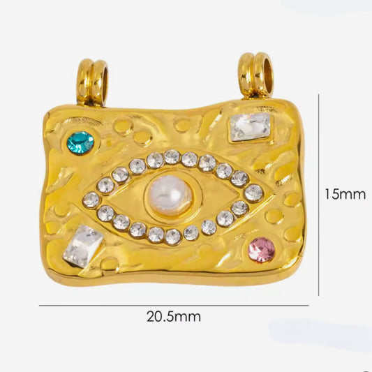 Layla Eye of Protection Pendant
