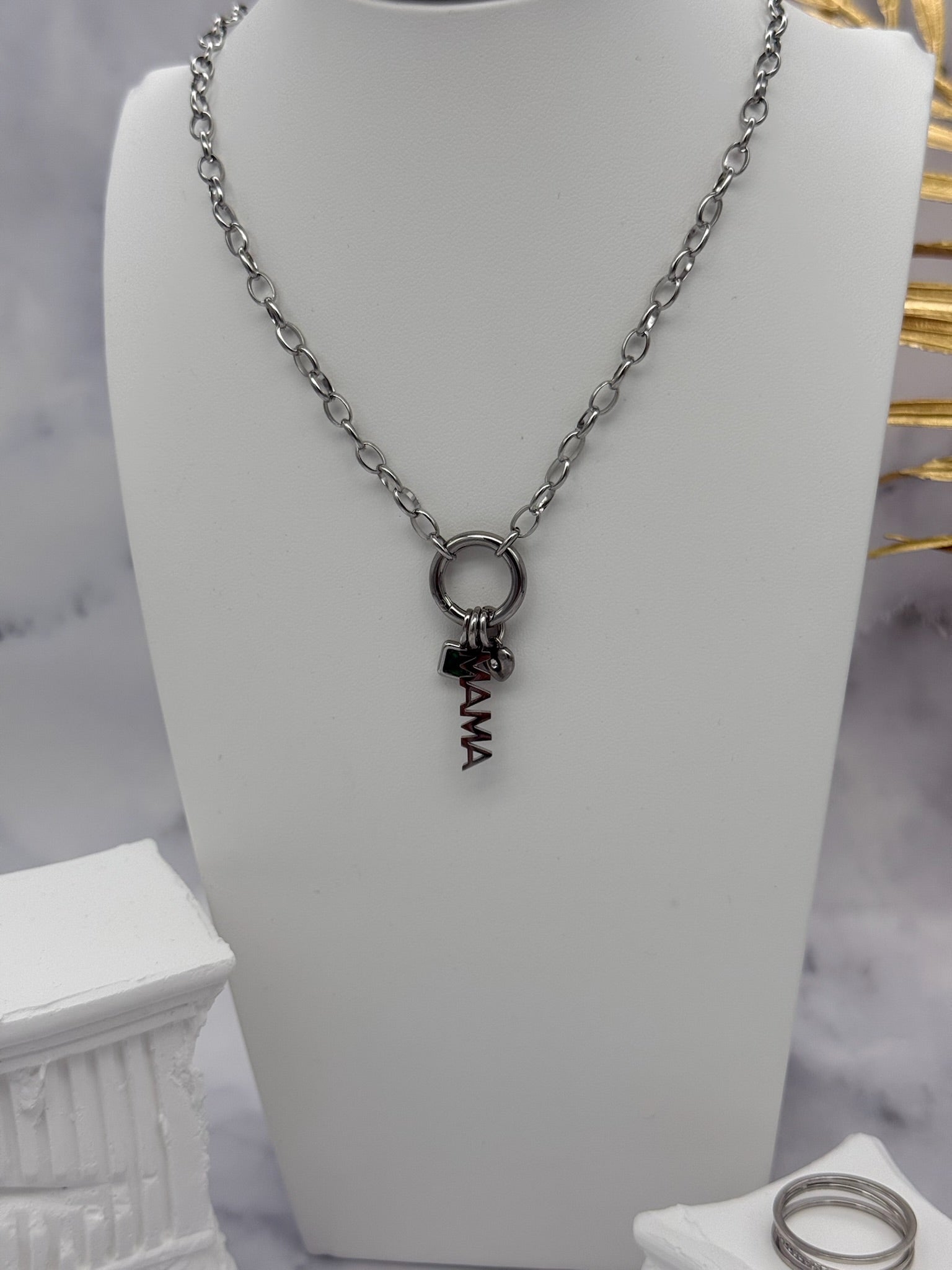 Mama Sparkle - Necklace