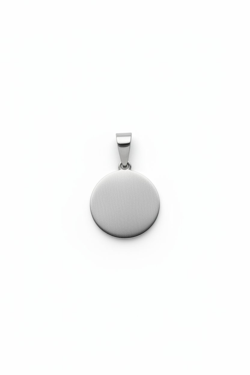 Eye of Horus Round Pendant