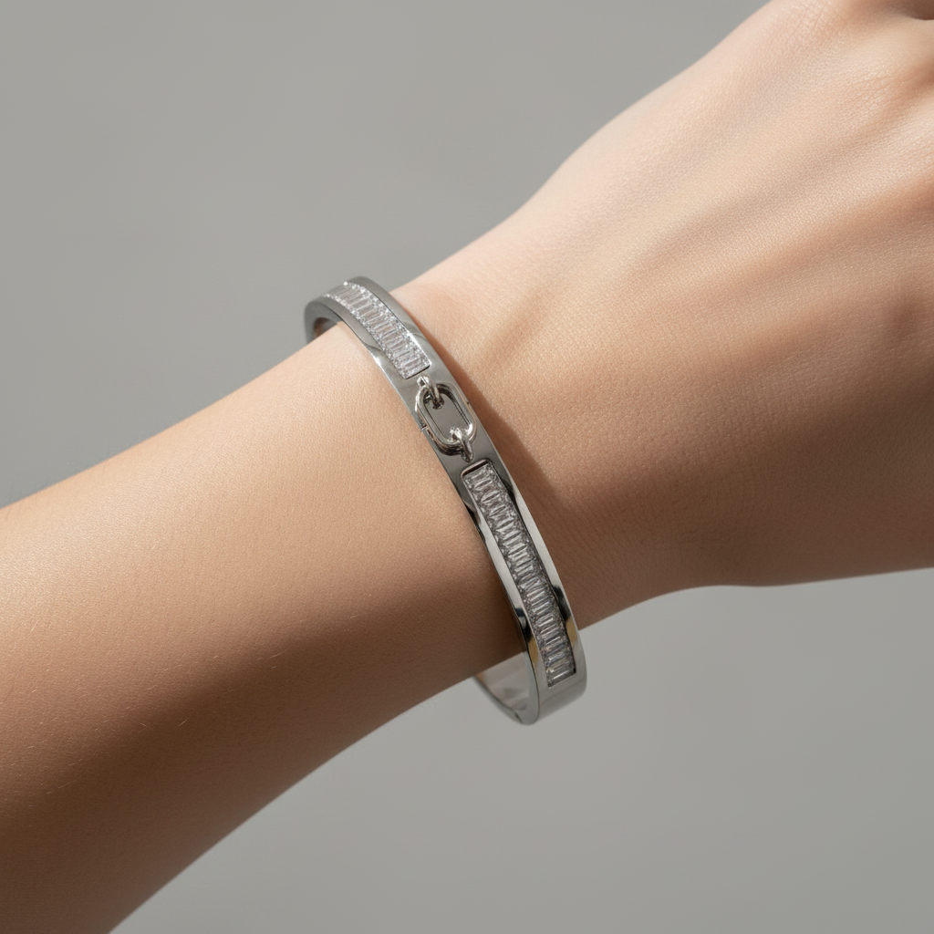 Amalia Bangle