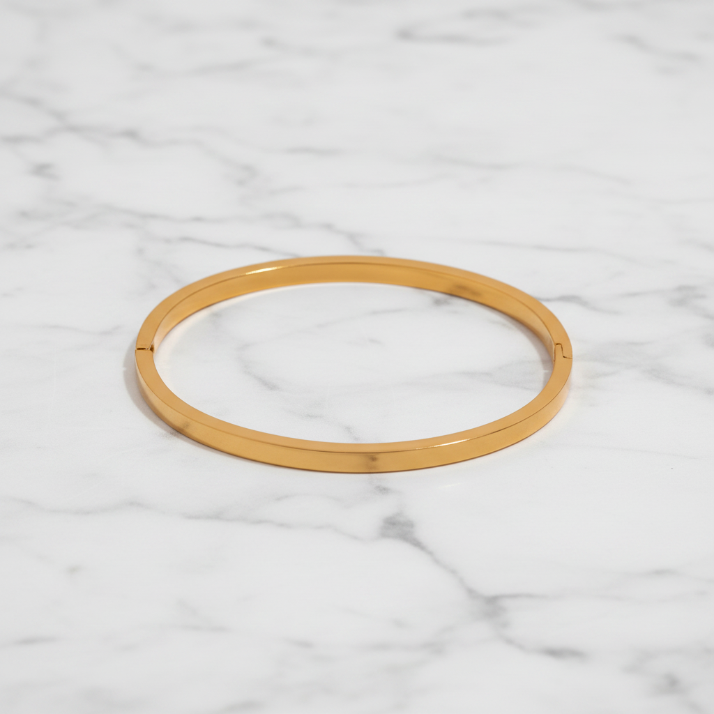 Mila Cuff