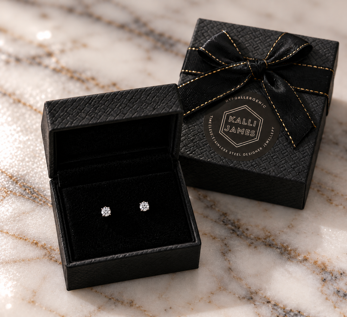 Mini 3 mm Theo CZ Studs