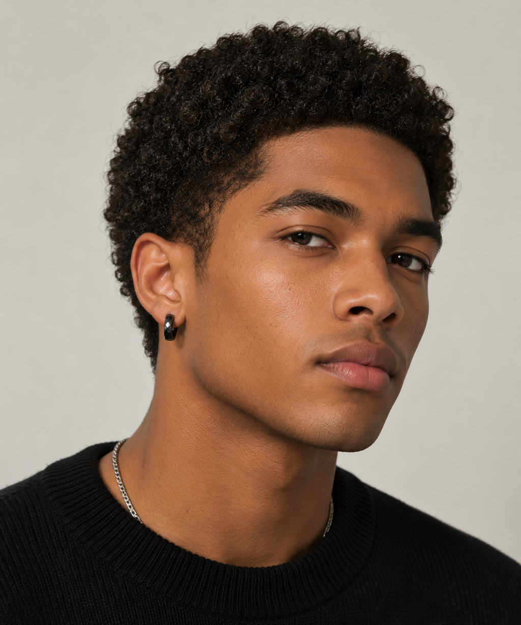 Axel Huggie Earrings (12 mm)