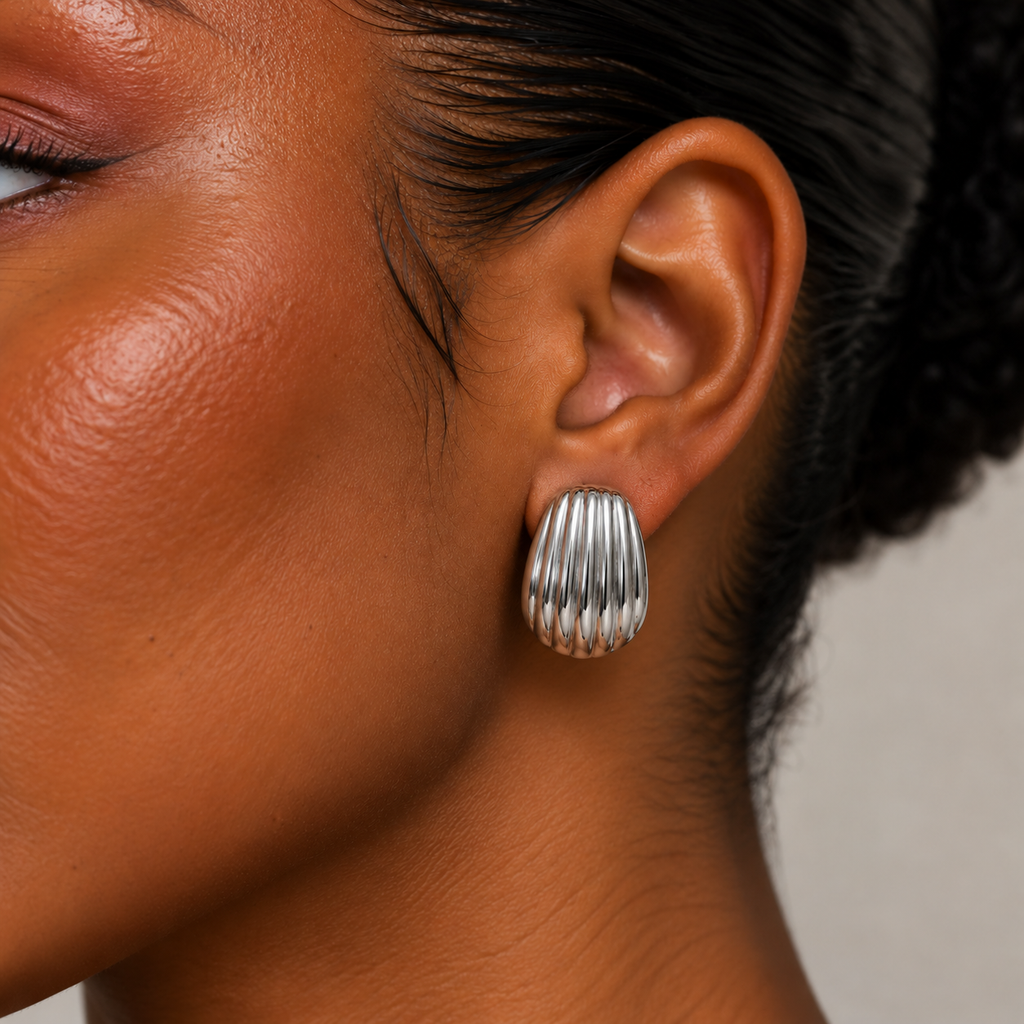 Shell Stud Earrings