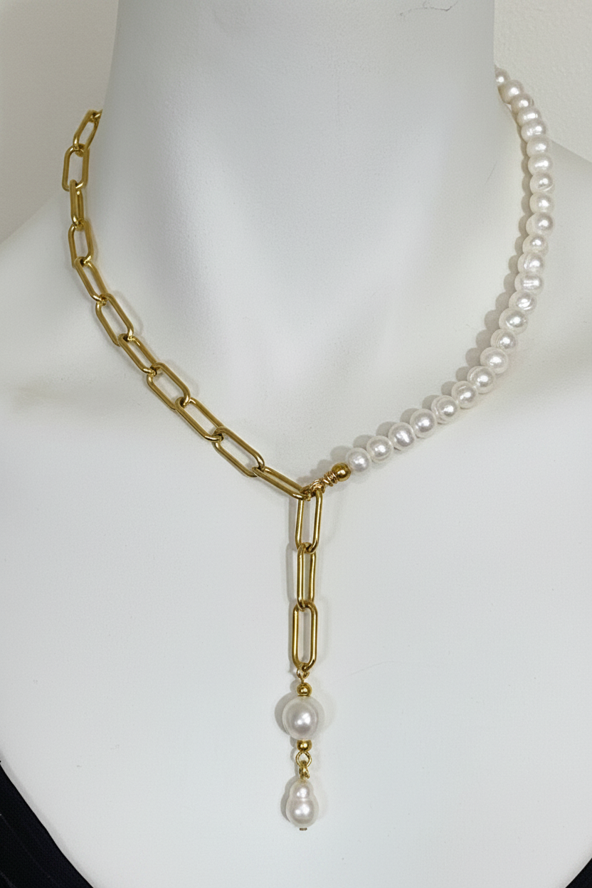 Kalli Pearl and Chain Necklace
