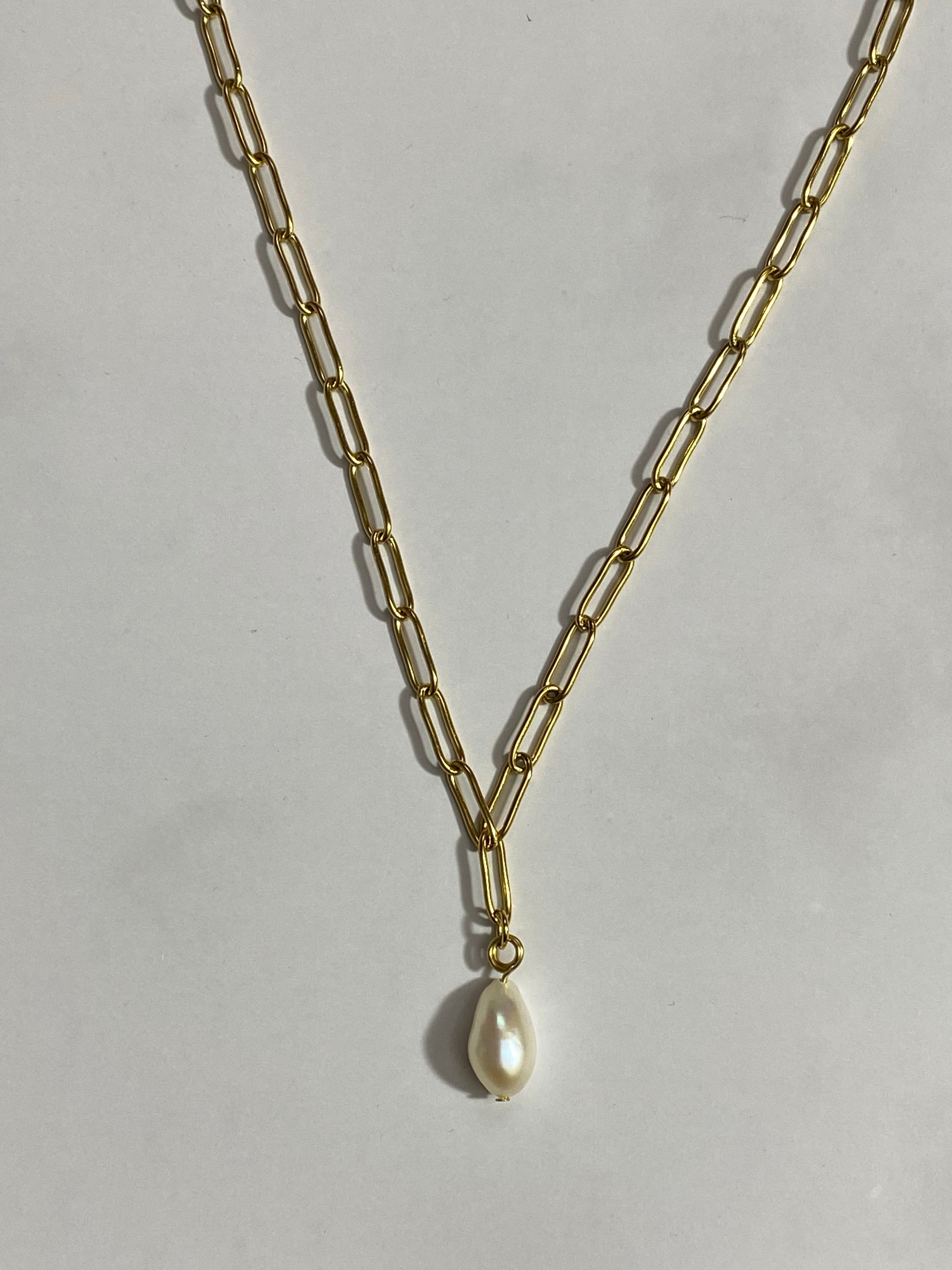 “Elektra” Pearl Drop Necklace #N401