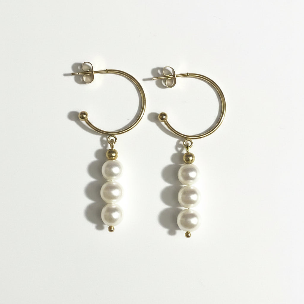 “Constantina” Pearl Earrings #E305